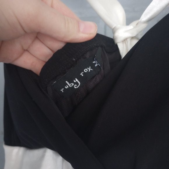 Ruby Rox Rockabilly Style Dress - Picture 2 of 3